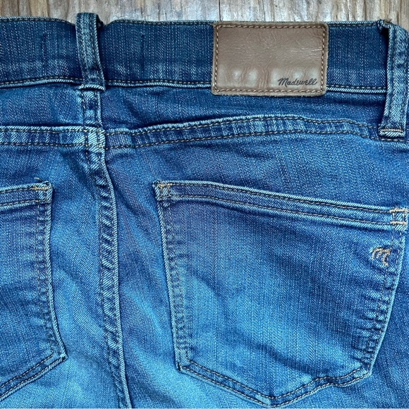 Madewell Mid-Rise Roadtripper Authentic Jeans (26) - Picture 6 of 9